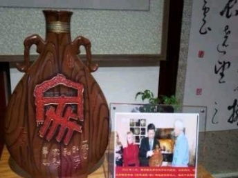 圖 湖北武漢著名現代陶瓷工藝品廠家高檔禮品廠價批發 武漢藝術收藏品