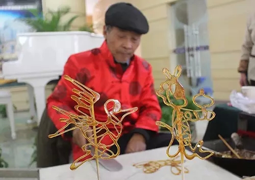 “歡樂中國年 幸福東外灘”之花式糖畫DIY開啟!